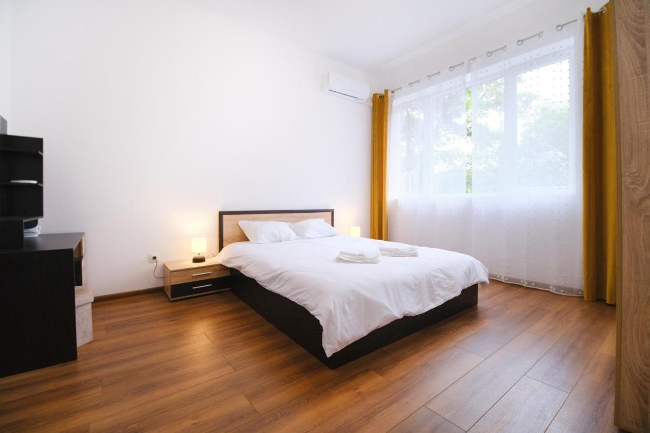 Apartment In The City Center Plovdiv Exterior photo