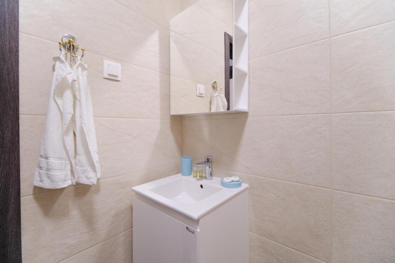 Apartment In The City Center Plovdiv Exterior photo